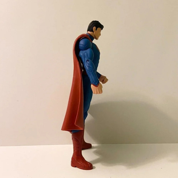 Superman DC Comics S15 Action Figure 7 Inch Tall Toy - Picture 4 of 11